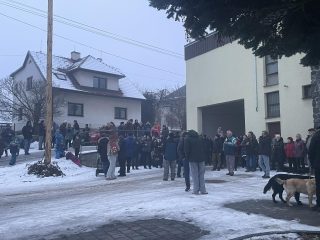 Kácení máje a rozvícení stromečku